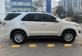 TOYOTA FORTUNER 4X4